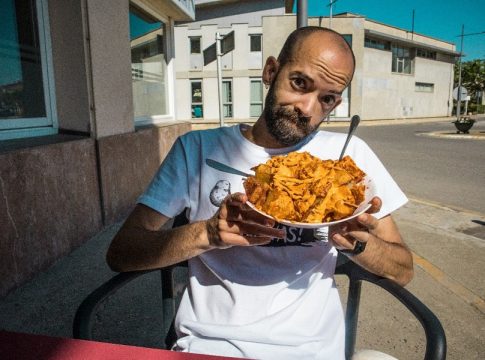 devorador patatas bravas
