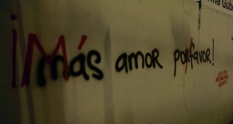 Graffitis callejeros arreglados ortográficamente