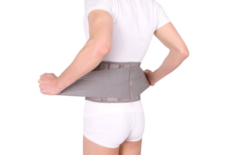 Llega la temporada de verano y MalditaHernia dispone de una faja apropiada para ir a la piscina y a la playa