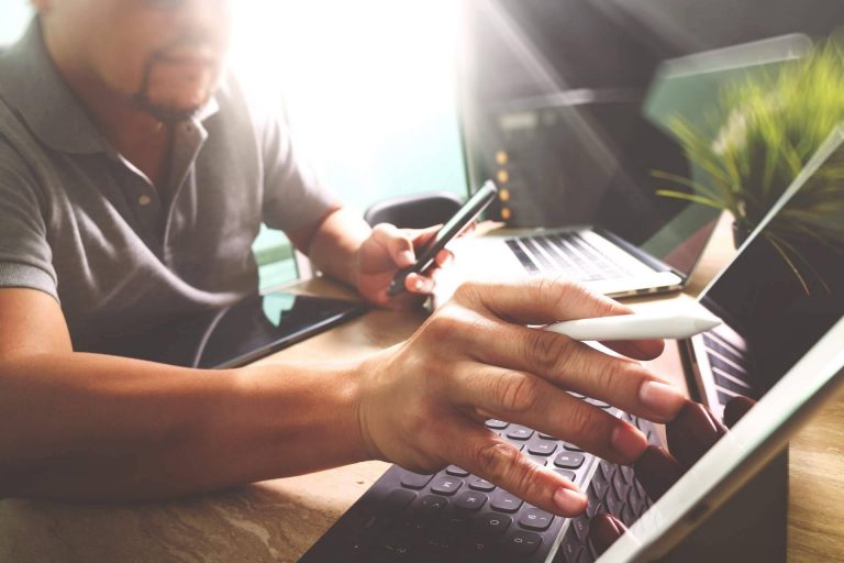 ¿Cómo son los servicios de outsourcing de CE Consulting Las Palmas?