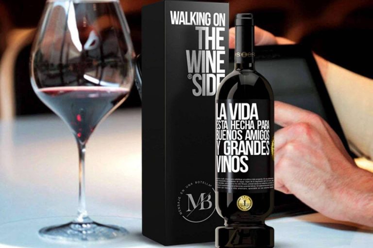 Mensaje en una Botella y sus vinos personalizados para sorprender a los invitados