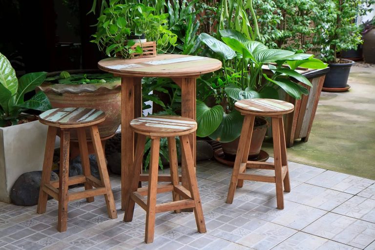 Auxihostelería ofrece, de cara al verano, una guía de compra de mobiliario de hostelería