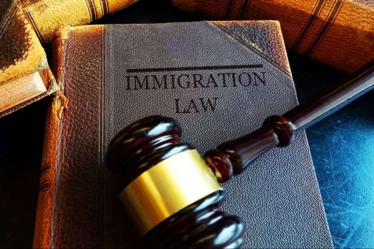 Belo & Delgado ayuda a tener al día toda la documentación de extranjería