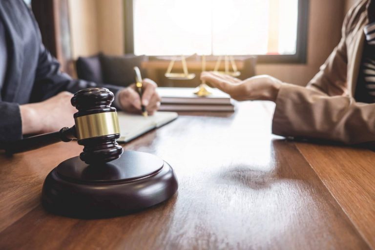 ¿Por qué es importante contar con un abogado experto en particiones hereditarias?