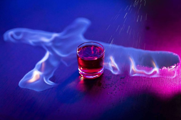 Así es uno de los chupitos más divertidos de Espit Chupitos Madrid