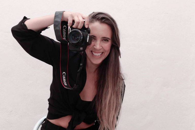 El curso de fotografía online que ofrece Blanca de la Cruz para mejorar la imagen de una marca en las redes sociales