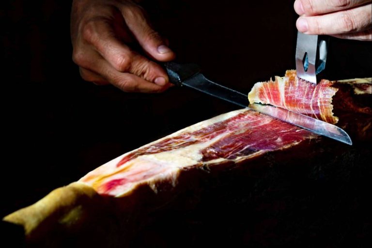 Barón de Salamanca, tienda online especializada en loncheados de jamones, regalos de Navidad y cestas con productos gourmet