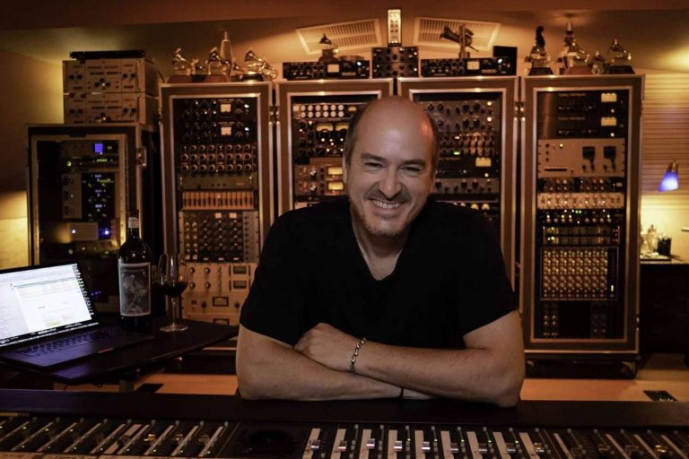 Rafa Sardina, ganador de 17 Grammys, al alcance de todos gracias a EUMES