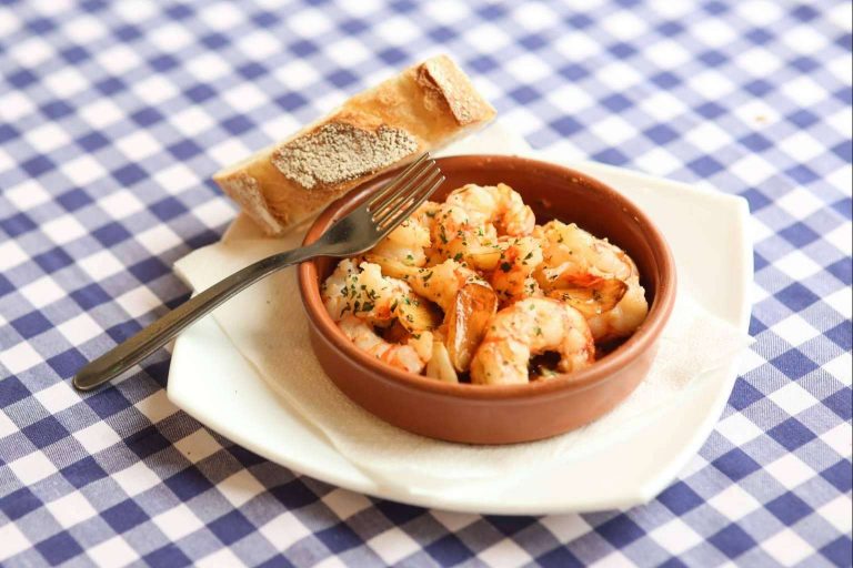 La selección de comida a la brasa de Pasa Tapas