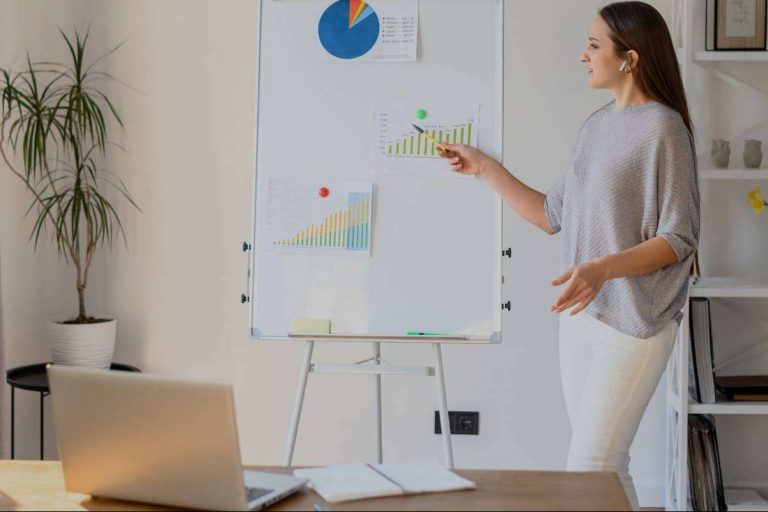 ¿Por qué el nivel de inglés en España sigue a la cola de Europa?, por A School of Fish Language Center