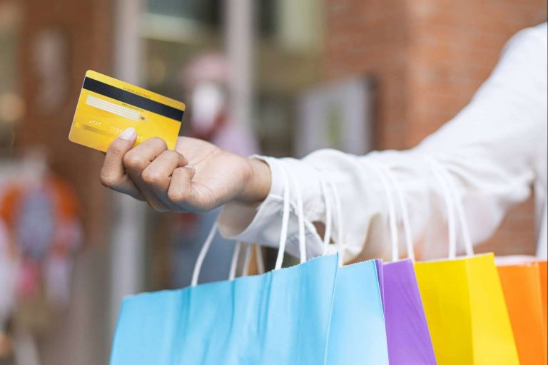 La usura de los créditos o tarjetas revolving y de los micropréstamos, por iMorosity