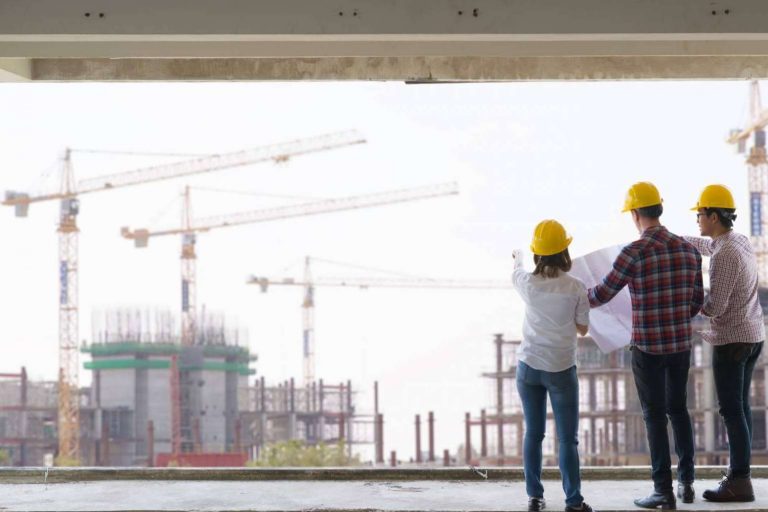 La importancia de las bases de datos de empresas constructoras e inmobiliarias, por BancoDatos