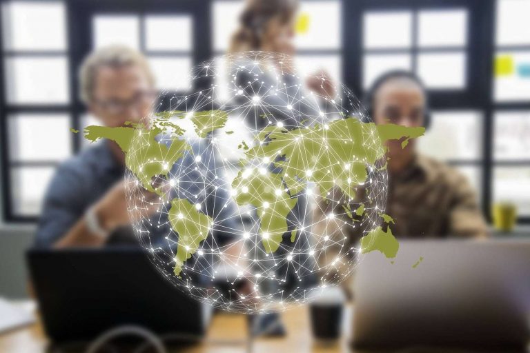 Cerrar visitas comerciales de alta calidad con clientes potenciales de la mano de CustomerTop