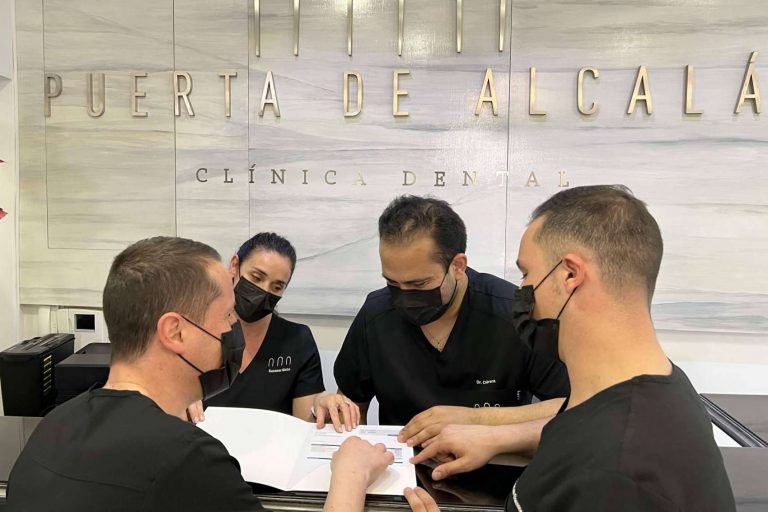 La Clínica Puerta de Alcalá, un referente en tratamientos de implantología dental