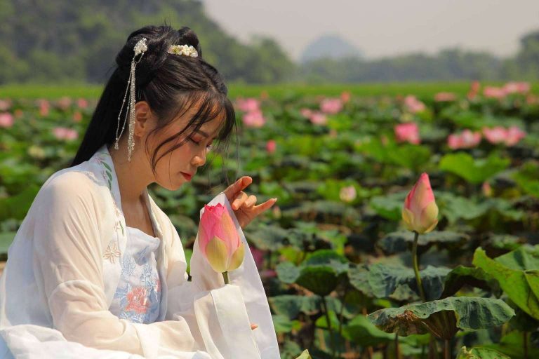 Parar y oler las rosas de la mano del Protocolo Zeloni Magelli