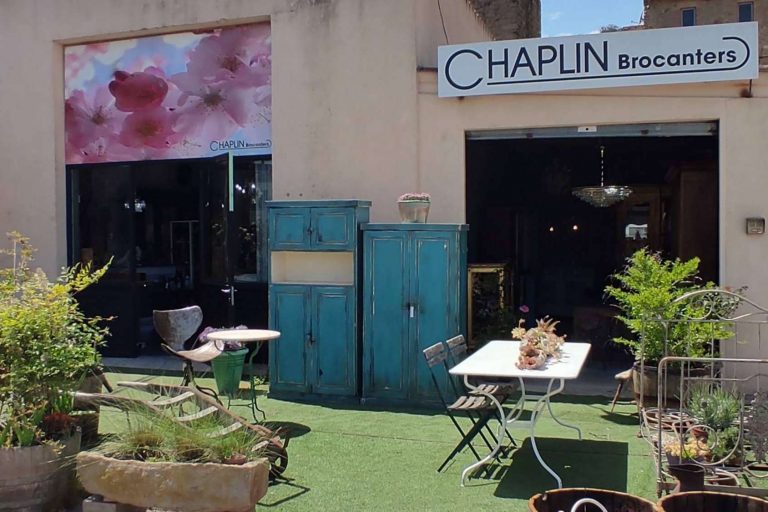 Chaplin Concept Store, su variedad de mobiliario, decoración y antigüedades