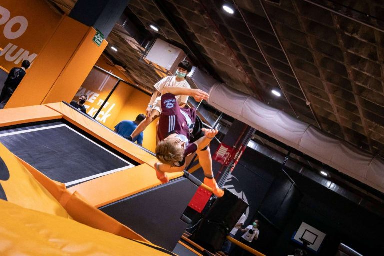 Nova Jump sobre todos los beneficios de saltar en camas elásticas