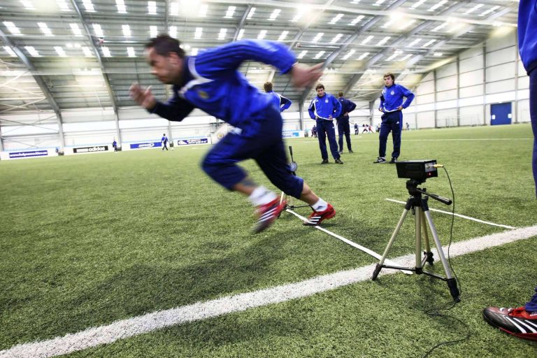 El Máster en Preparación Física y Readaptación Deportiva del ISAF