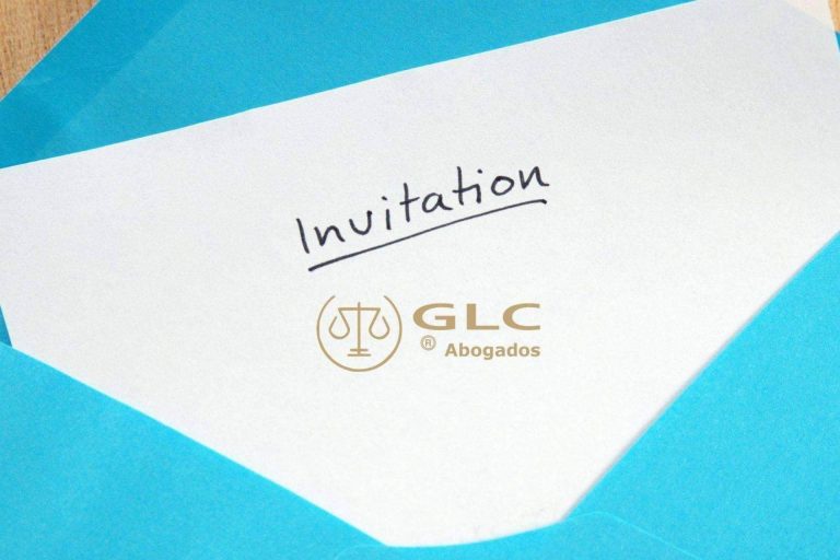 El equipo de expertos de GLC Abogados explica qué es la carta de invitación y cómo obtenerla
