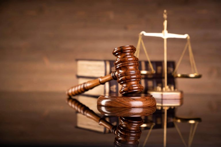 Reclama Canarias, abogados expertos en tarjetas revolving en Canarias