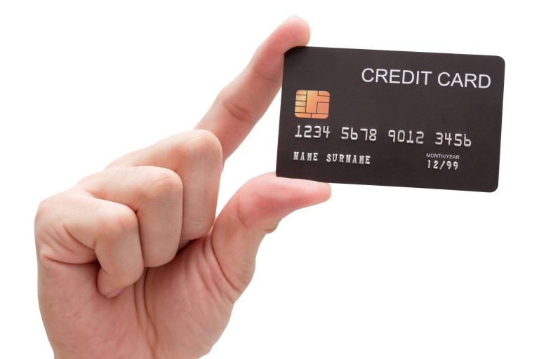 Defensa ante intereses ilegales en tarjetas de crédito u otros créditos que convierten la deuda de clientes en interminable