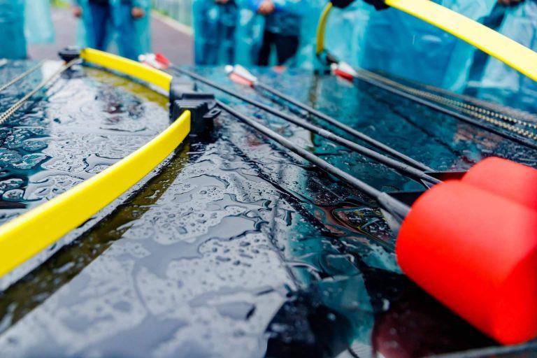 La actividad grupal que combina elementos del balón prisionero, el paintball y el tiro con arco tradicional, Archery Tag