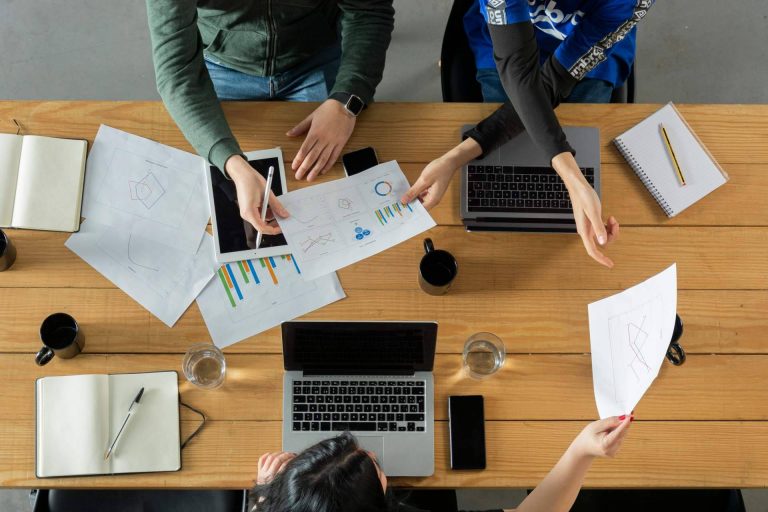 Futura Brands indica la importancia de contar con profesionales para impulsar la estrategia de marketing de un negocio