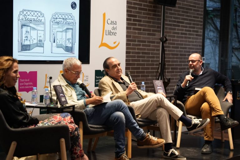 Ramón de España presenta su ‘Barcelona fantasma’, un paseo icónico de la ciudad en los 70 y 80