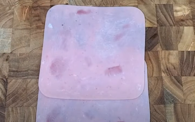 Cómo hacer unos rollitos de jamón y queso en minutos para una cena
