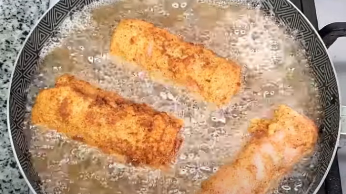 Cómo hacer unos rollitos de jamón y queso en minutos para una cena