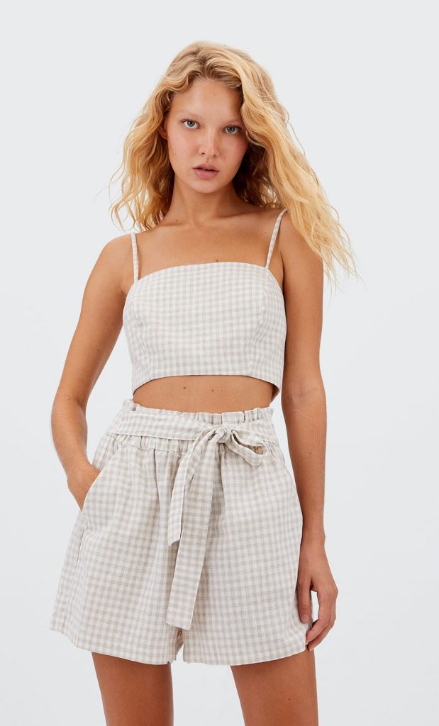 Tops y bodys de Stradivarius para no pasar calor este verano