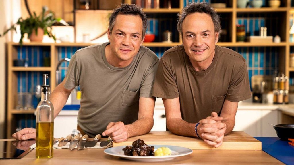 TVE cancela un programa y deja en la calle a dos periodistas de moda 