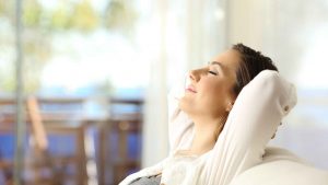 10 cosas que pueden refrescar tu casa sin aire acondicionado