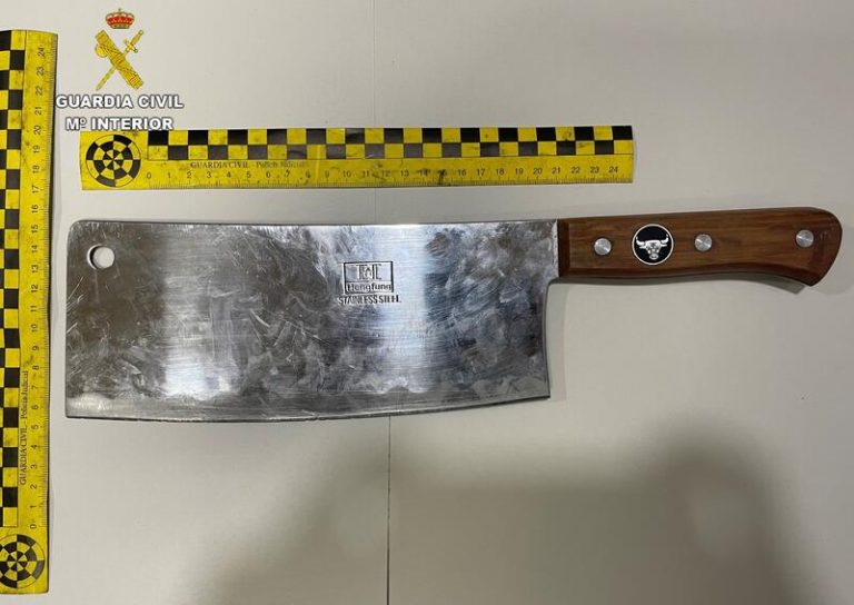 Detenido el hombre que amenazó con un cuchillo a una enfermera de Chozas de Canales (Toledo)