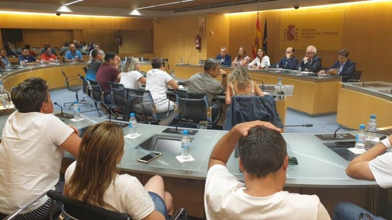 Los comités de empresa de Siro llegan a un acuerdo con el Ministerio de Industria en Madrid