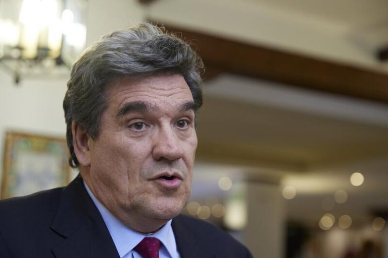 El Gobierno se reúne con los autónomos para tratar la cotización por ingresos reales