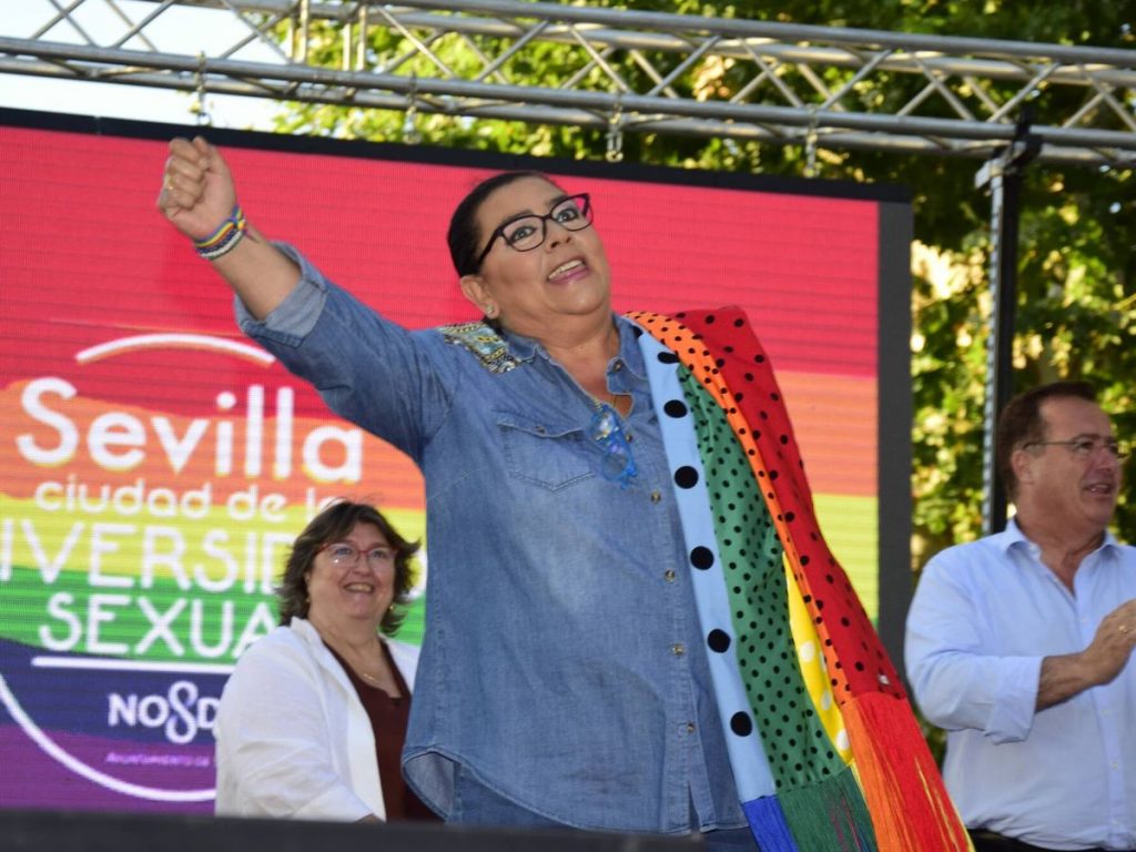 Aprovechando que es el mes del orgullo  María del Monte