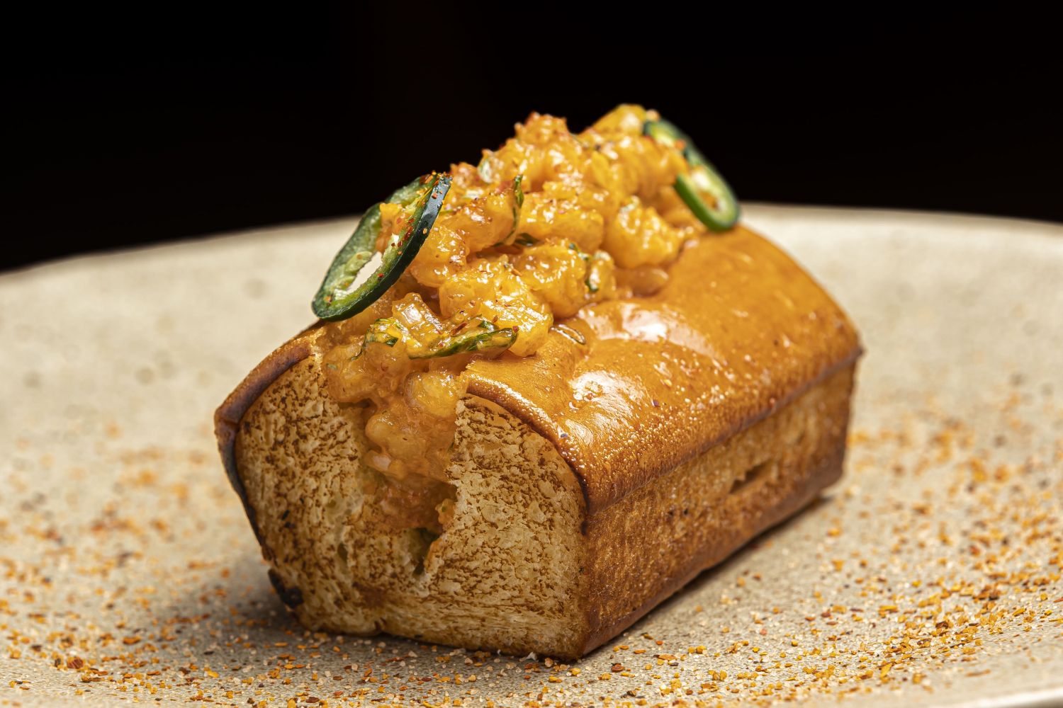 Brioche spicy sepia075