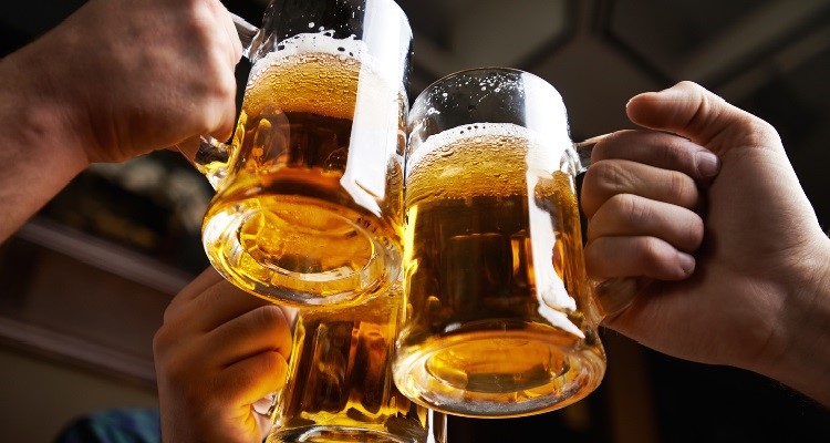 Las bebidas perfectas para tomar por la noche