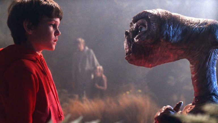 ¿Cómo está ahora el niño de E.T?