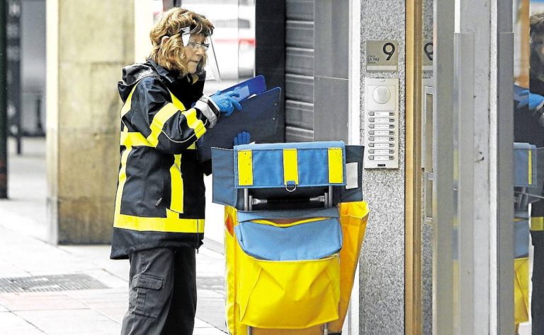 Cómo votar por correo en las elecciones de Andalucía 2022