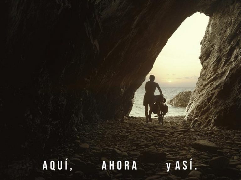 ‘Aquí, ahora y así’, la nueva campaña de Estrella Damm