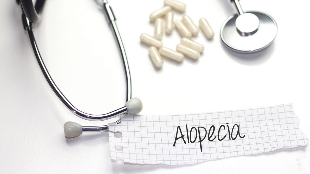 ¿Existen efectos secundarios del barictinib?