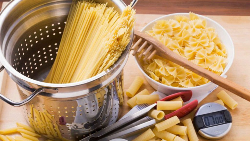 Modo de utilizar el colador de la manera correcta