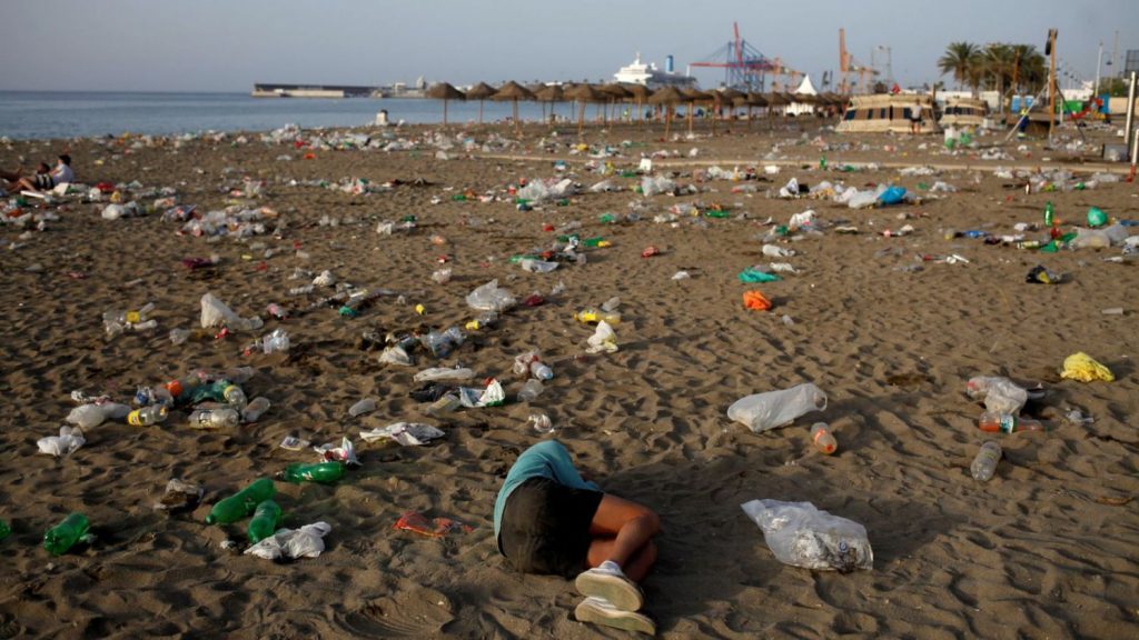 Cataluña cuentas con playas contaminadas también