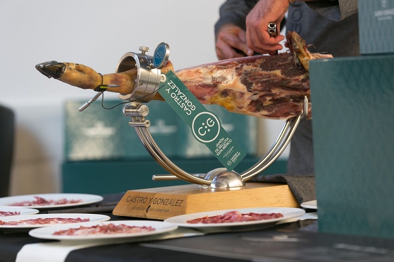 Jamón ibérico: cómo conservarlo mejor en verano y otros secretos