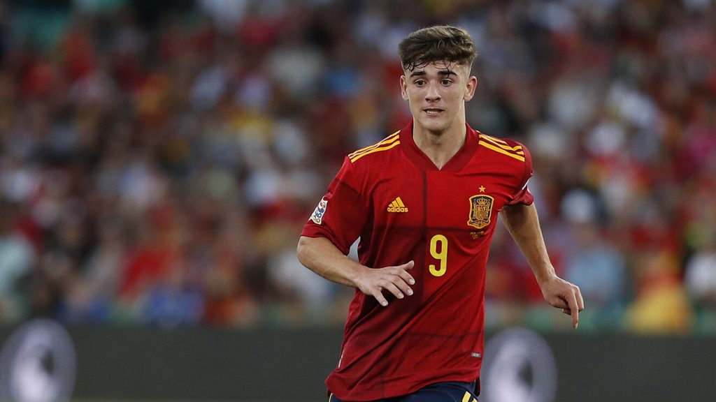 Gavi y el club no se ponen de acuerdo 