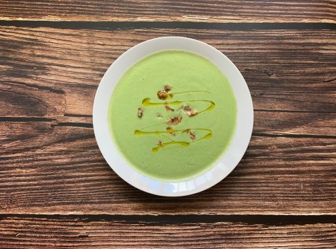 Gazpacho verde el plato veggie que tomarás todos los días de verano (7) Gazpacho verde el plato veggie que tomarás todos los días de verano