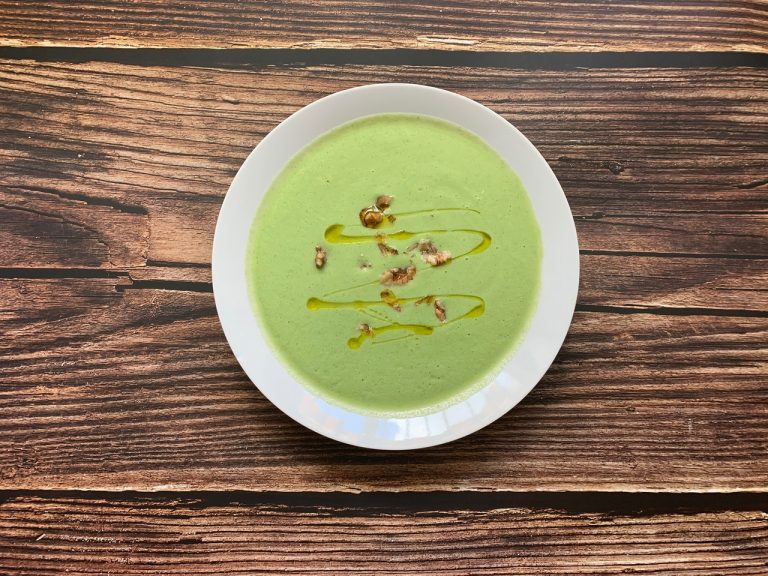 Prepara el gazpacho verde de los hermanos Torres: la receta más fresca para la playa