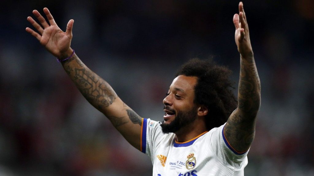 Hasta el último momento Marcelo espera que el club le renovara